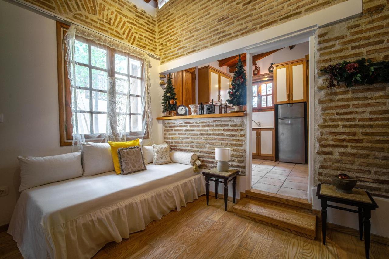 Luxurious Villa At Mets 아테네 외부 사진